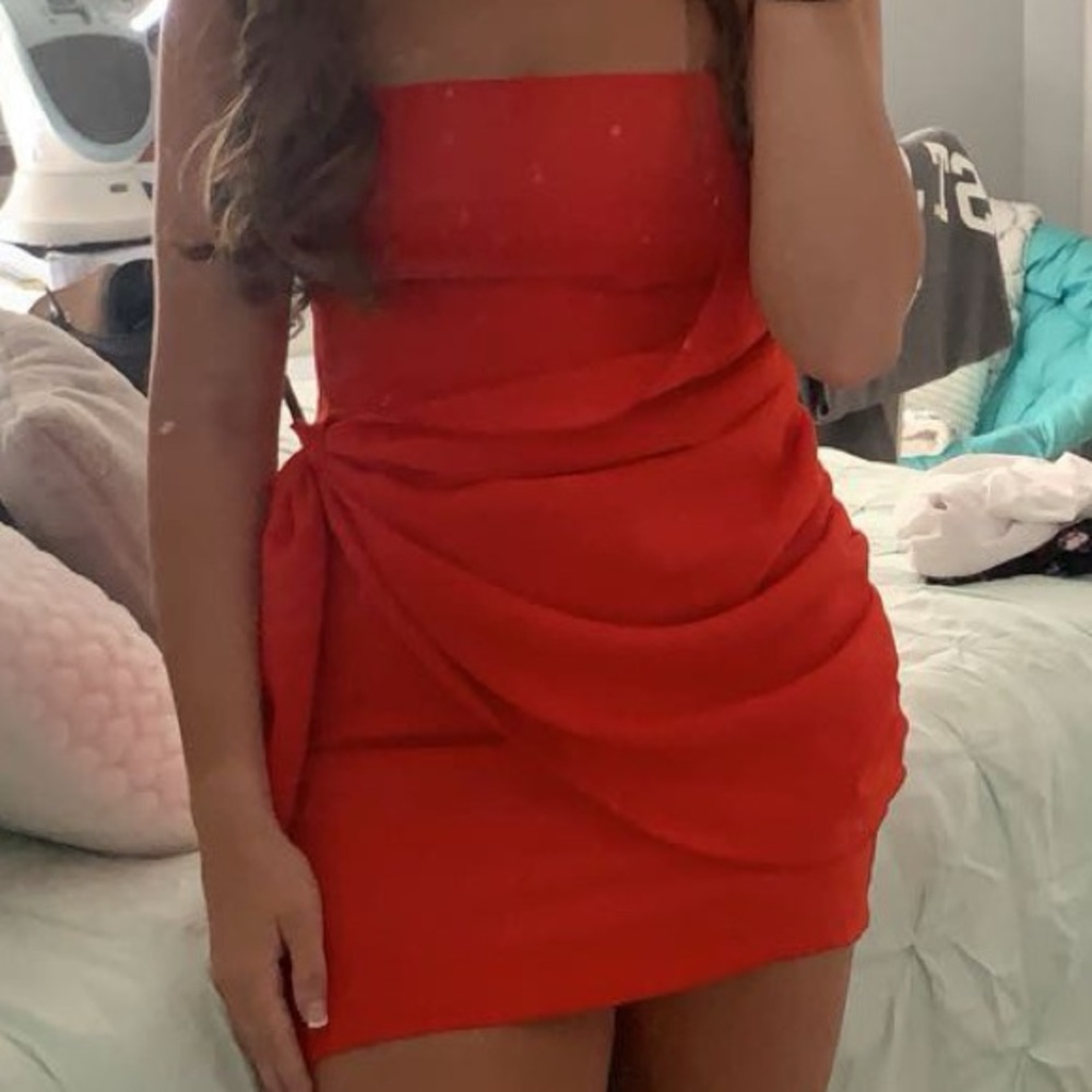 superdown Strapless Red Draped Mini Dress